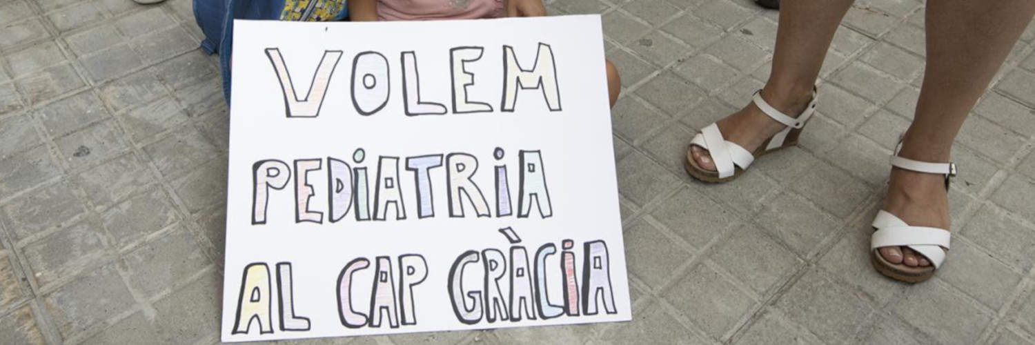 Comunitat de l’AV de Gràcia: Pediatria, paneroles, l’Obrera