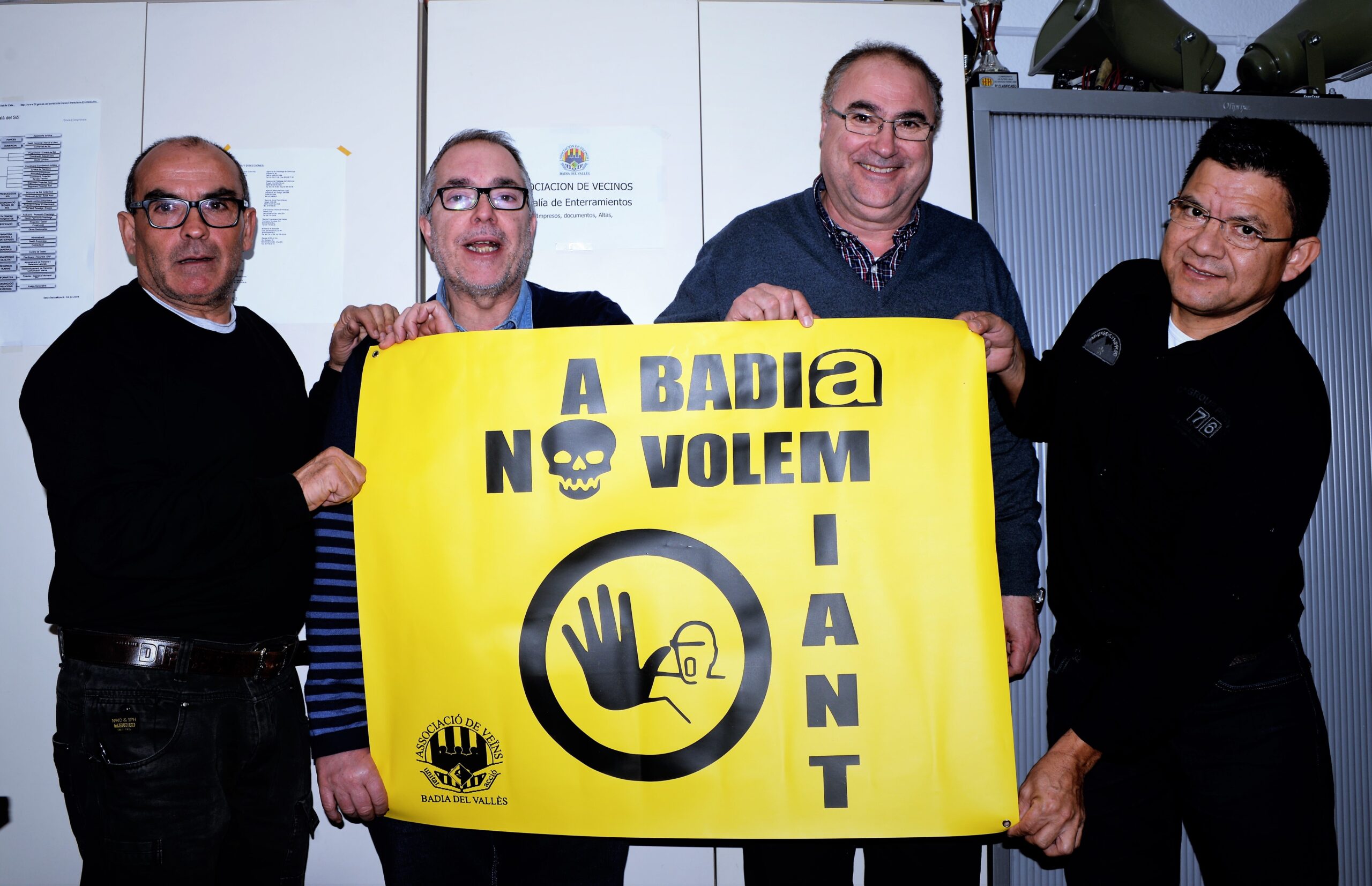 L’AMIANT mata avui!