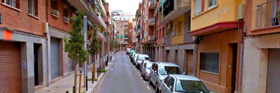 Les entitats de Prosperitat, fartes que es deixi fer als ultres al carrer Japó